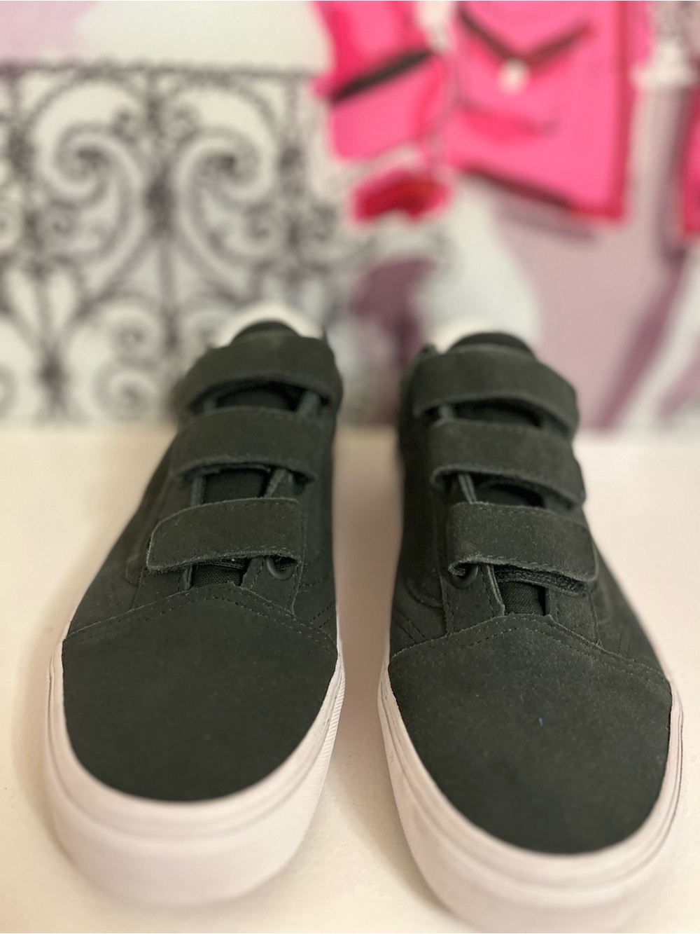 Vans Old Skool Velcro Suede Sneakers — Olive Green, Women's 7 / Men's 5.5 (NWOB)